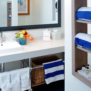 Standard Queen Room Two Queen Beds Pet Friendly